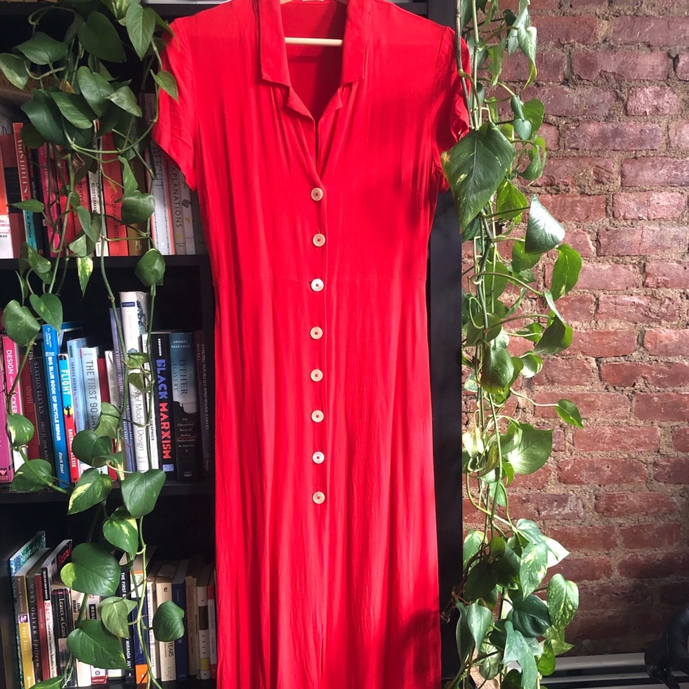 Aritzia- Wilfred red shirt dress, size Small